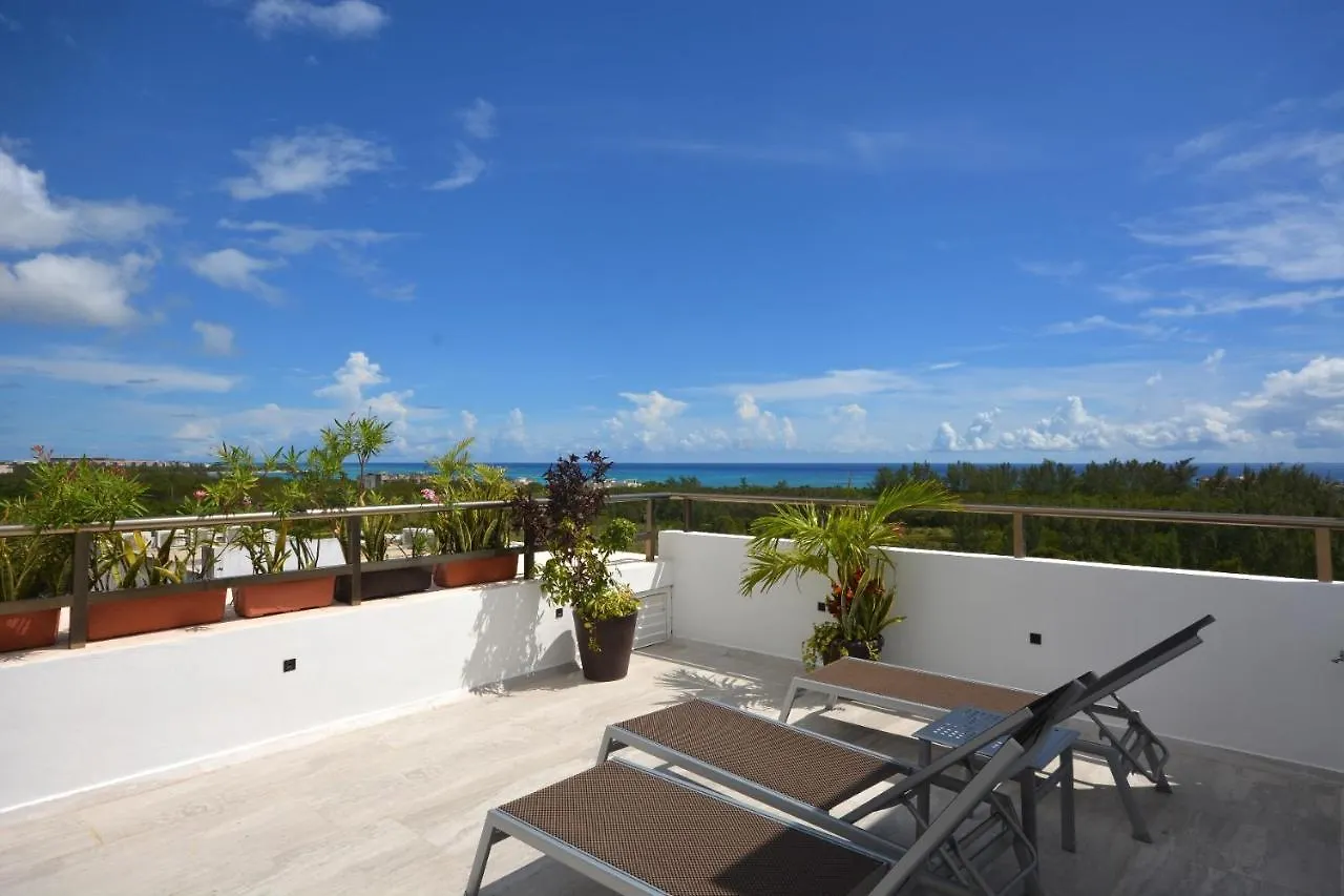 Mayan Monk Suites Playa del Carmen