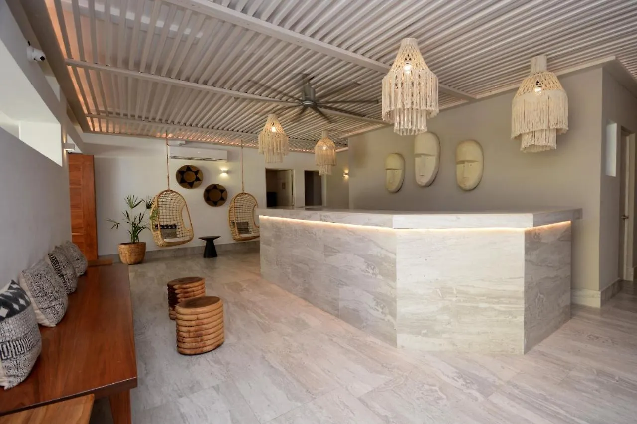 Mayan Monk Suites Playa del Carmen Messico
